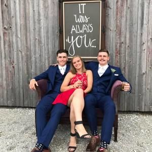 Meet your Posher, Caroline